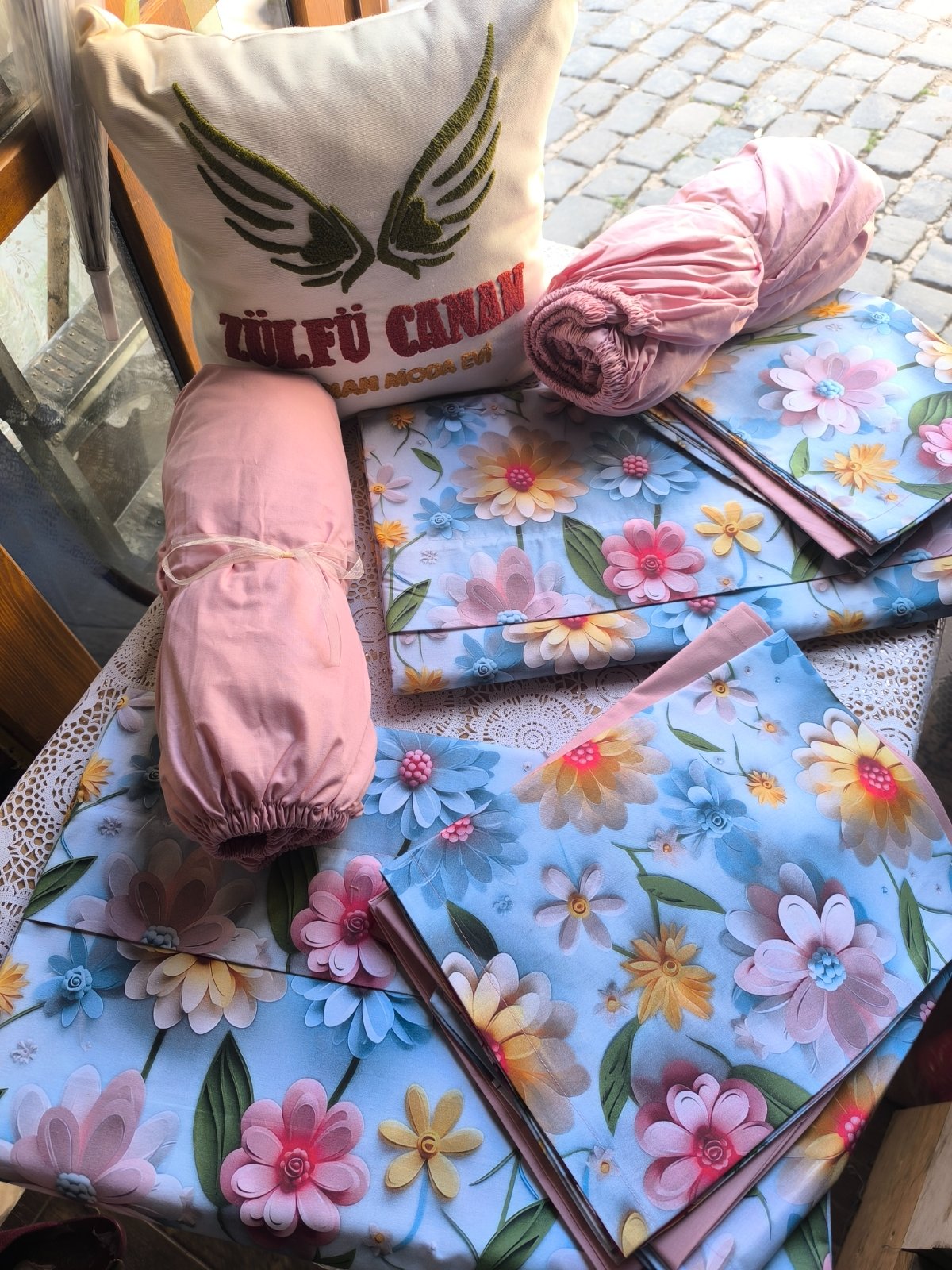 Canan Moda Evi — İşletmeler, Mercantepe, Divriği