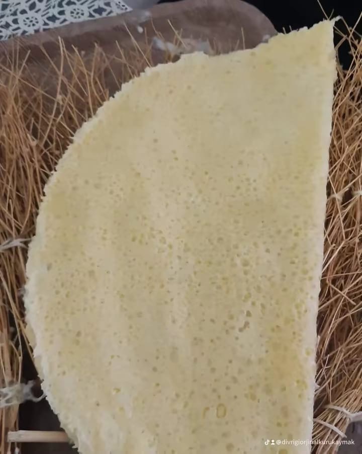 Divriği orijinal kuru kaymak kaymak — Yöresel Ürünler, Ceditpaşa mahallesi Divriği, Divriği